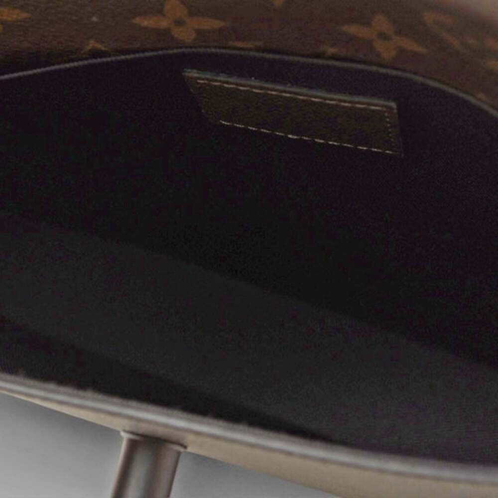 LOUIS VUITTON Brown Monogram Pochette Clutch Bag - Picture 5 of 12